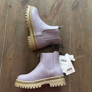 Cotton On Combat Boots for Girls Only💗